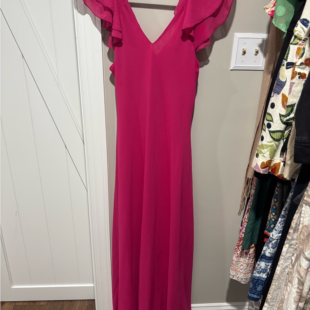 Elegant Pink wedding guest Dress- new condition
